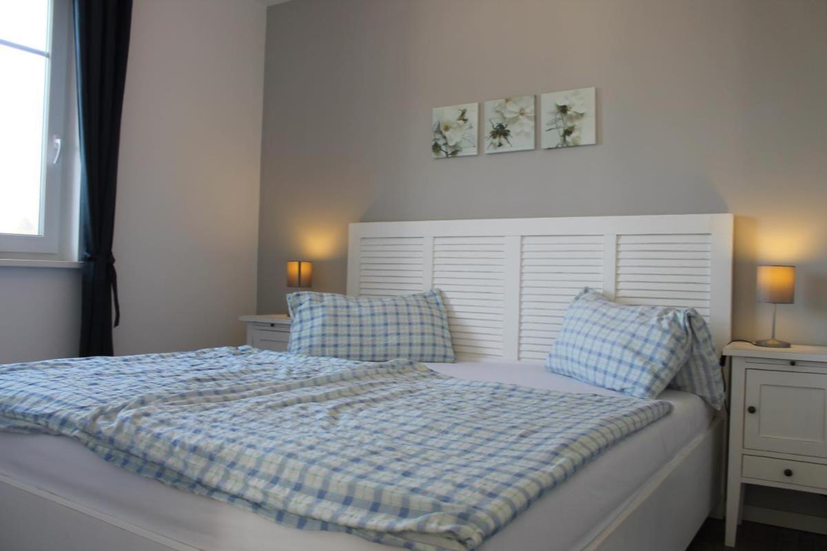 Ferienwohnung Blue In Born Exterior foto